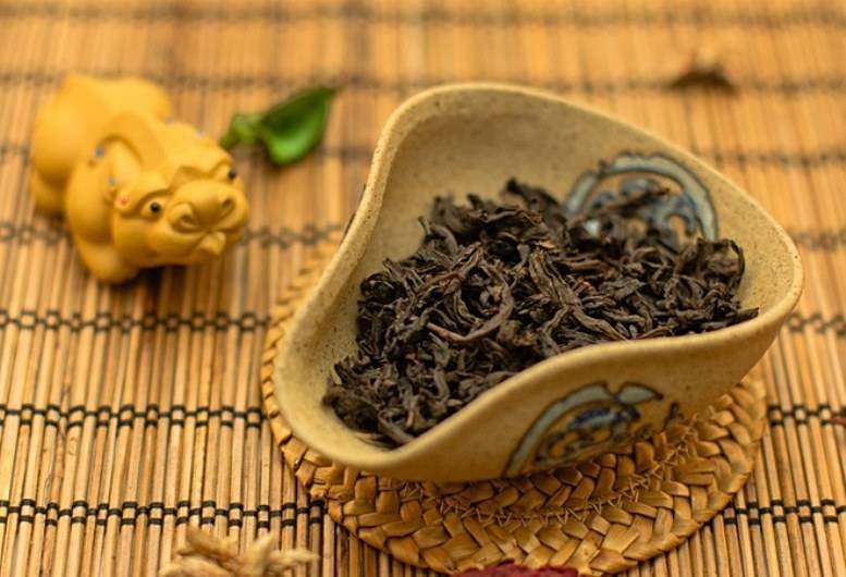 Да хун пао (дахунпао) -  знаменитый красный улун. свойства. эффект. как заваривать чай (большой красный халат). легенды.