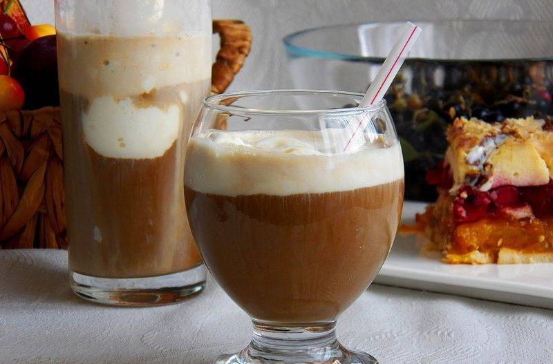 Кофе с мороженым: как приготовить глясе в домашних условиях