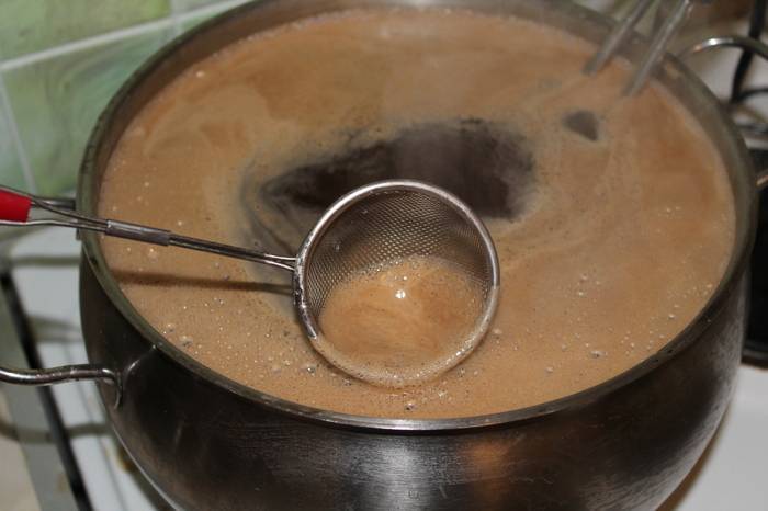 Как правильно сварить кофе в кастрюле дома