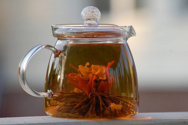 Как заваривать связанный чай, чтобы он распустился, как цветок