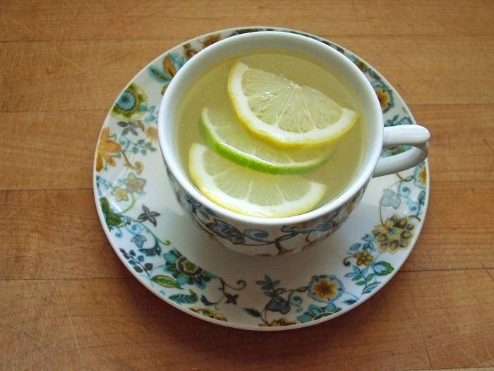 Зеленый чай с лимоном — польза напитка и правила приготовления для здоровья