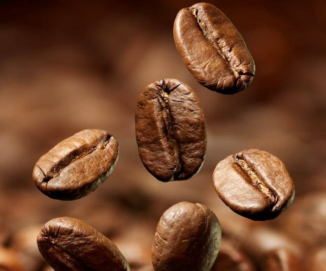 Можно ли есть кофейную гущу после заварного кофе: мнение врачей