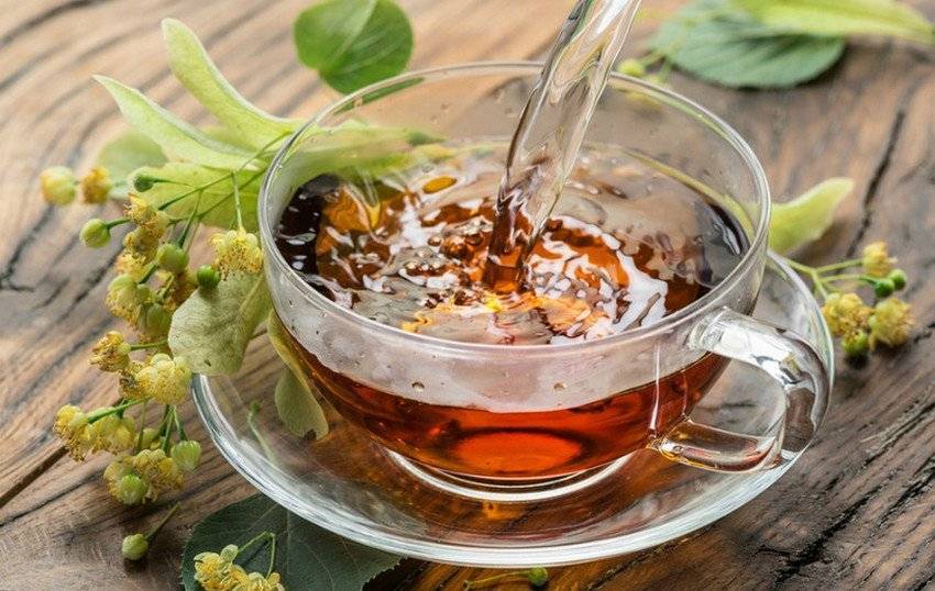 10 вкусных и полезных рецептов травяных чаев