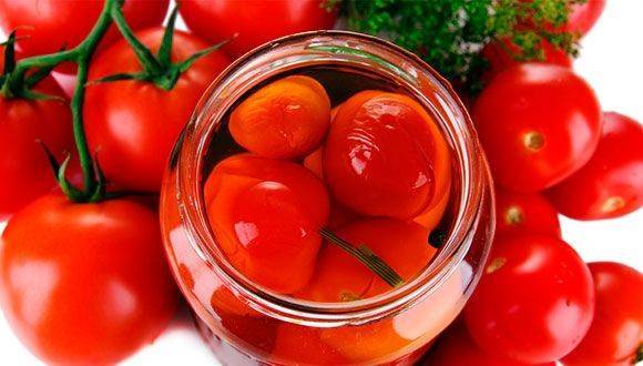 Народные рецепты подкормки и обработки помидор