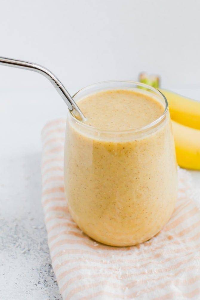 4 рецепта бананового смузи: состав и приготовление дома