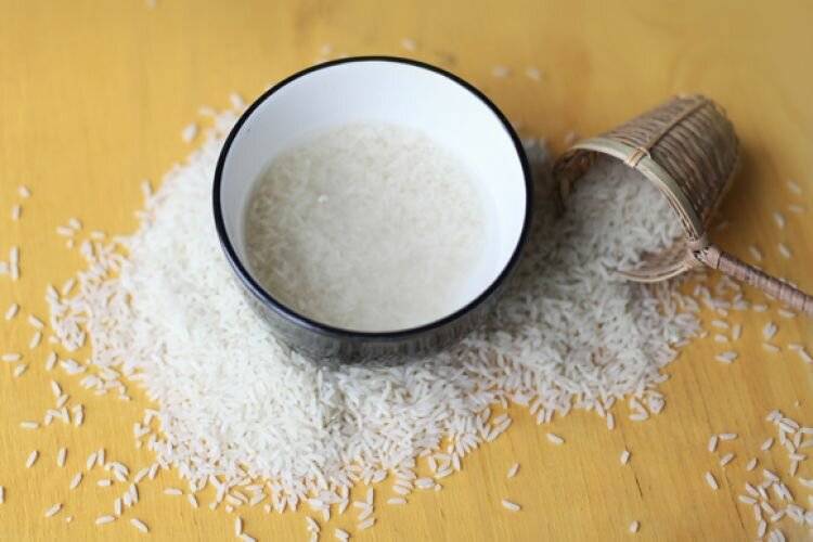 Рисовый отвар: полезные свойства и применение в народной медицине