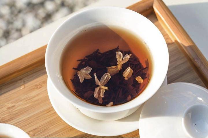 Жасминовый чай – чем полезен и как заваривать