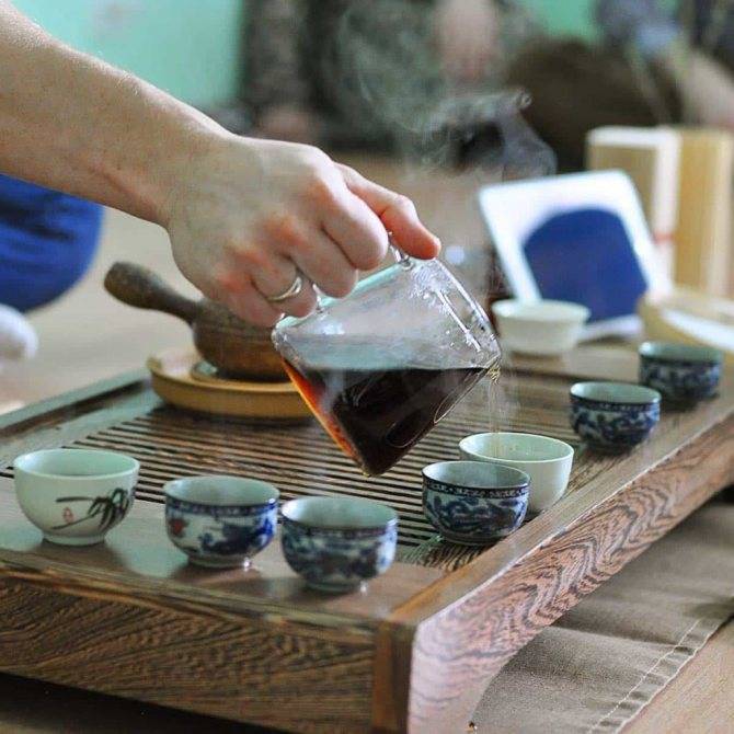 Как правильно заваритвать китайский прессованый чай пуэр в домашних условиях