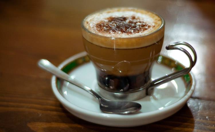 Какую чашку выбрать для кофемашины: для эспрессо и других видов напитка