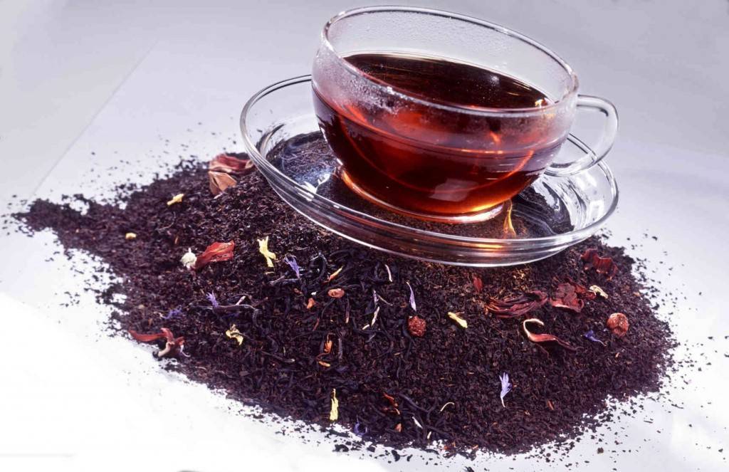 Полезные свойства, вред и противопоказания чая ройбуш