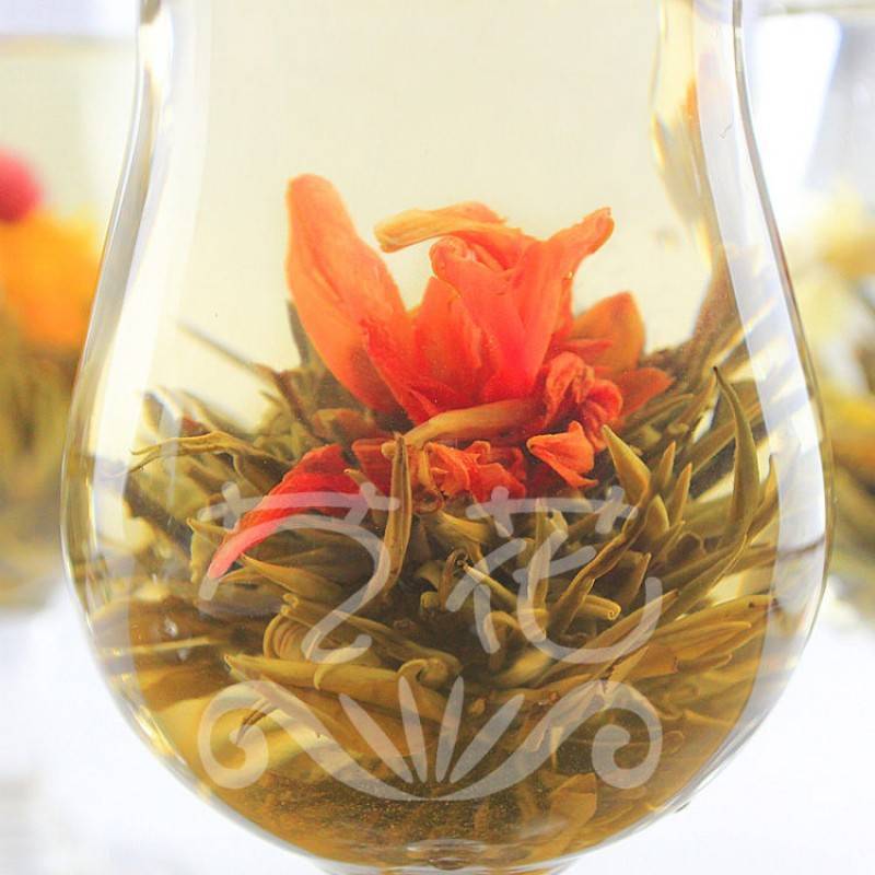 Чай, который распускается, как цветок: что это такое, как производится связанный чай, 7 правил заваривания, полезные свойства