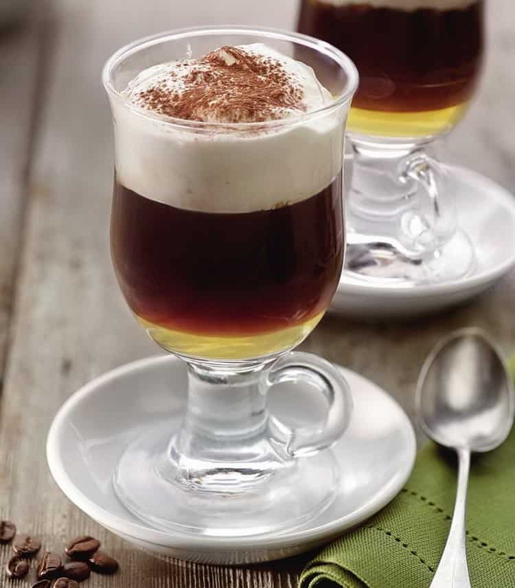 Ирландский кофе (кофе по-ирландски) – рецепт коктейля - продукталко