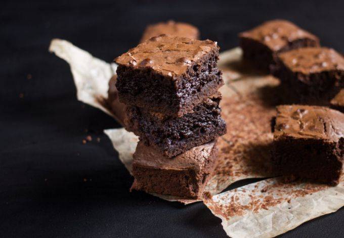 Брауни с какао: рецепт приготовления с фото, ингредиенты, калорийность и секреты выпечки