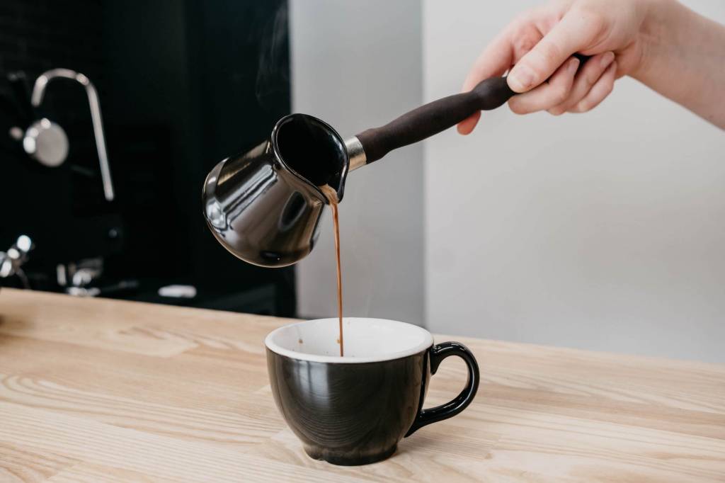 Как выбрать турку для кофе, какую лучше использовать для варки
