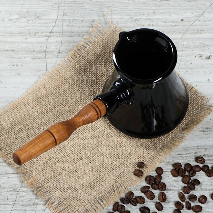 Что такое кофейная турка, разновидности, материалы изготовления, советы по выбору