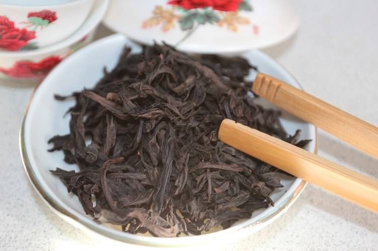 Чай да хун пао (красный халат): эффекты опьянения, полезные свойства, отзывы
