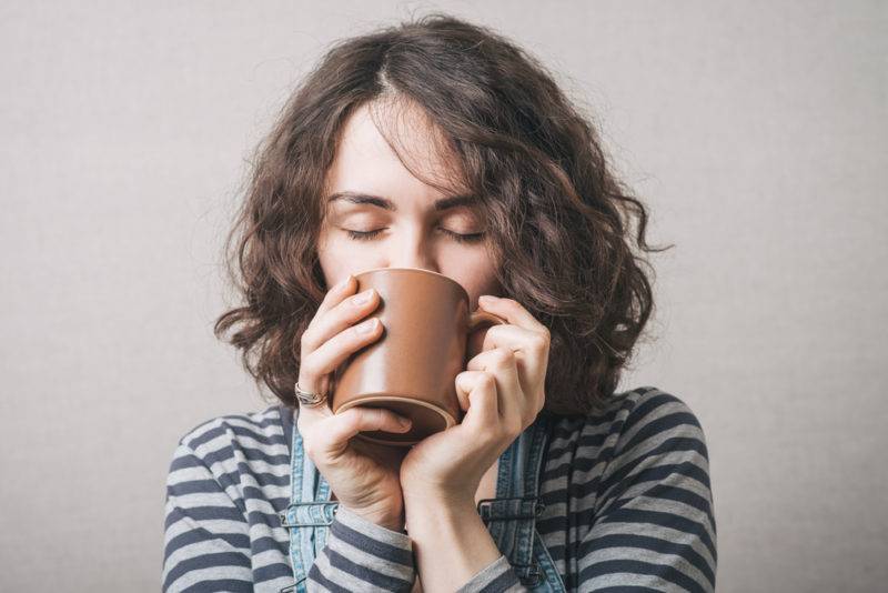 6 самых распространенных причин, по которым может болеть голова от кофе