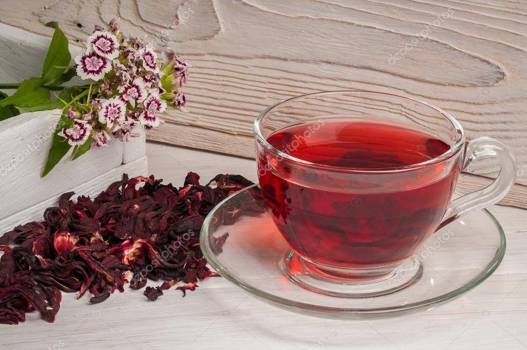 Чай гибискус: 10 удивительных полезных свойств
