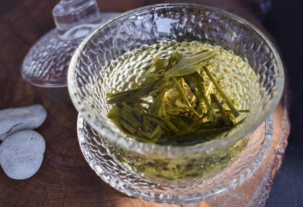 Чай лунцзин — полезные свойства и противопоказания