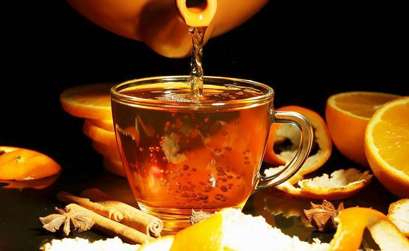 Полезный напиток- чай с имбирем и лимоном