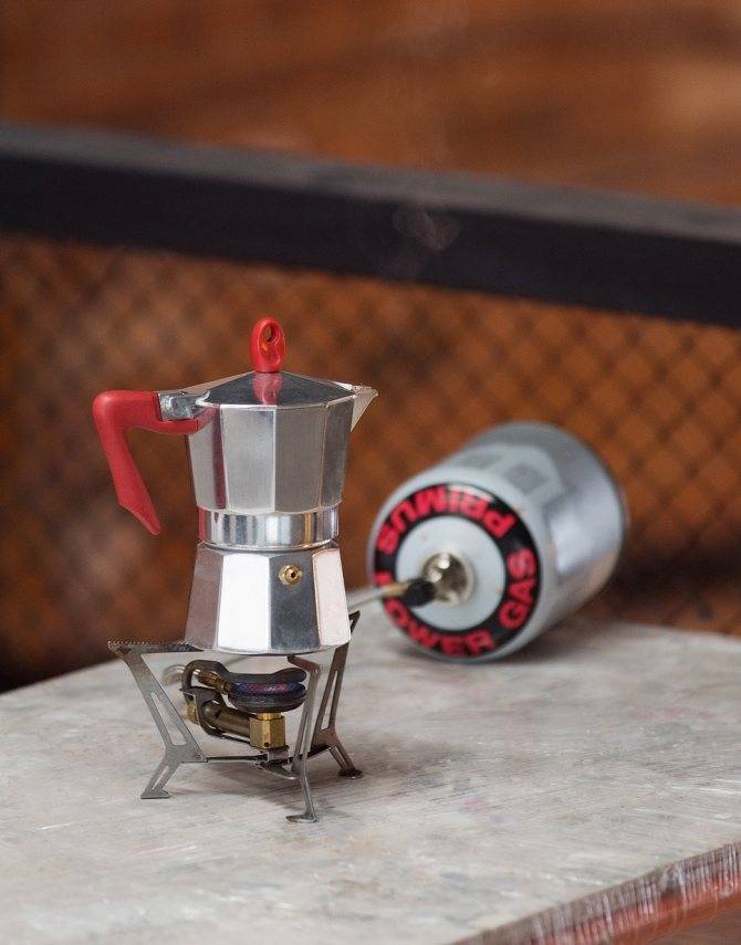 Как варить кофе в гейзерной кофеварке: рецепты, видео