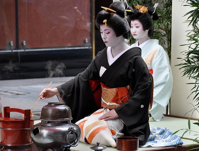 Чайная церемония в японии: описание, посуда и принадлежности, отличие от китайской