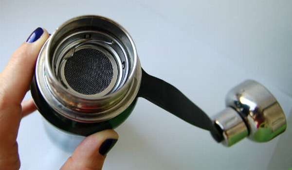 Как почистить металлический термос от чайного налета