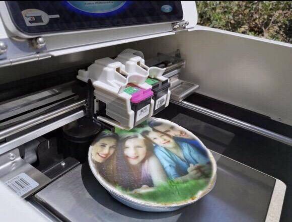 Кофейный принтер: виды и особенности аппаратов для печати на кофейной пенке