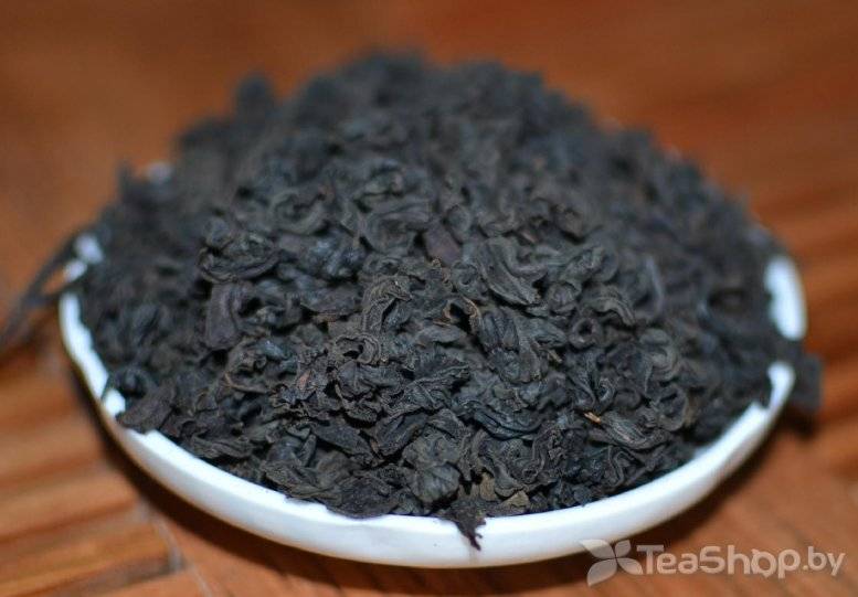 Какими вкусовыми свойствами обладает черный байховый чай